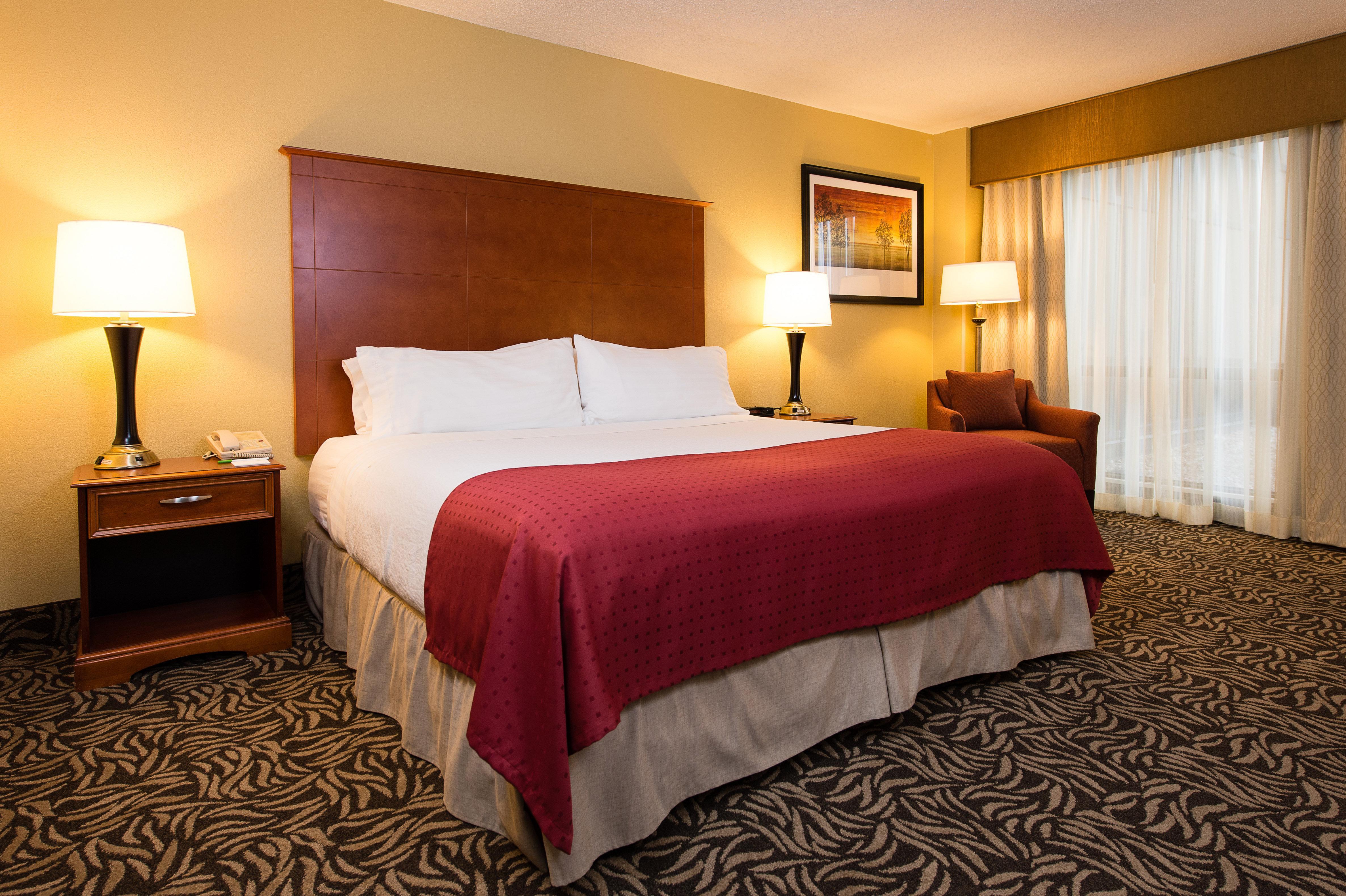 Отель Doubletree By Hilton Wilmington, Nc Экстерьер фото